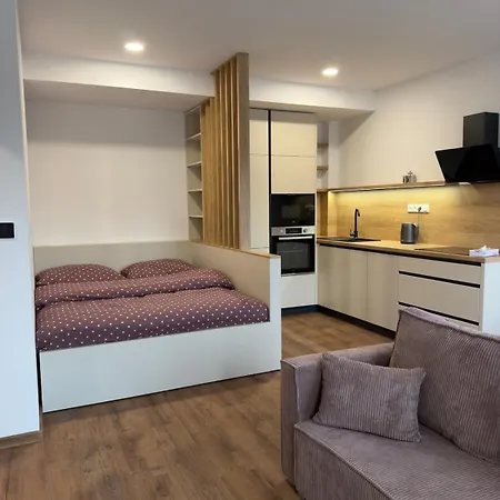 Aura & Terminal & Hron * Banska Bystrica